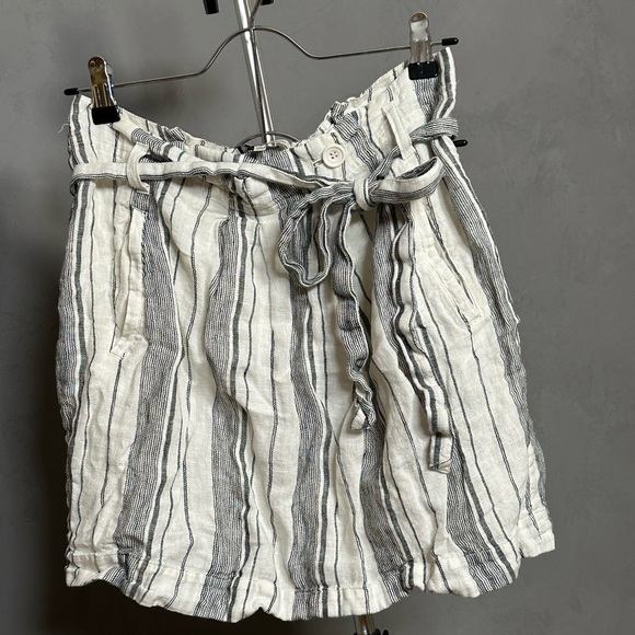 Linen Broadway and Broome Mini Skirt with Waist Tie - Picture 6 of 6